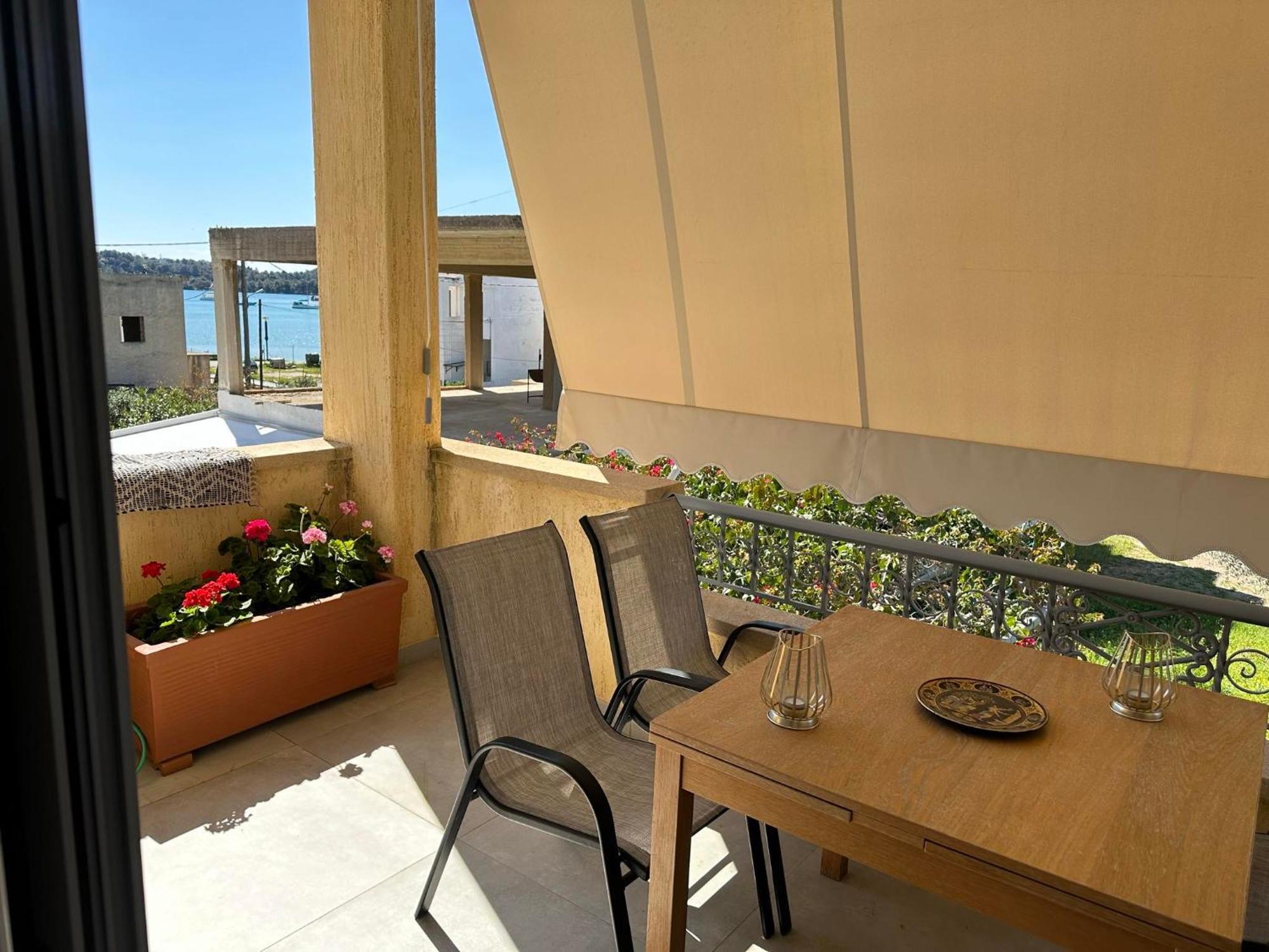 Mimozas Apartment Порто Хели Экстерьер фото